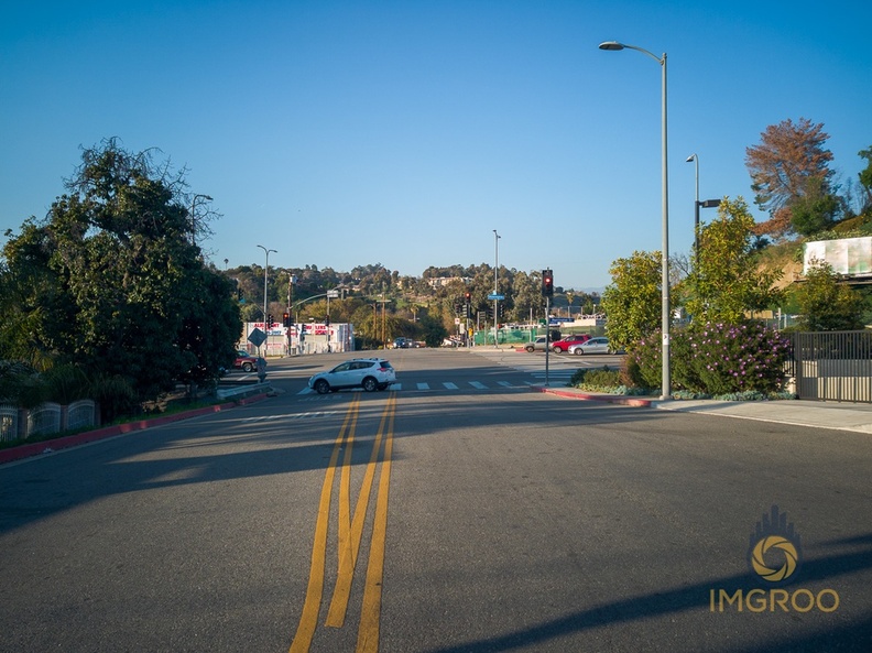 Illegal U-Turn, El Sereno, Los Angeles CA-IMG_20200215_163506.jpg